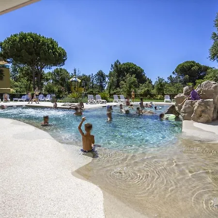 Bosco Canoro Bibione Residence-3